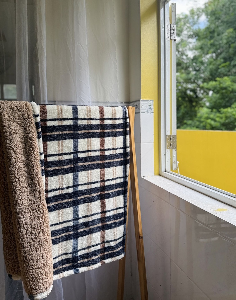 Chăn cừu xuất Mỹ caro nâu
